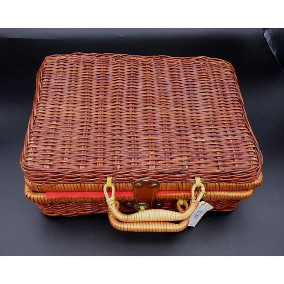 Miniature Snowman Porcelain Tea Party Set 13 Pieces Wicker Picnic Basket Vintage - Picture 11 of 12